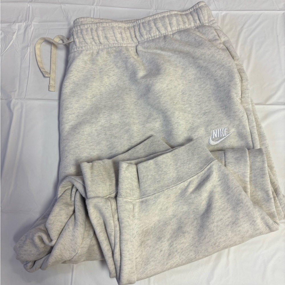 Nike women’s oatmeal Joggers